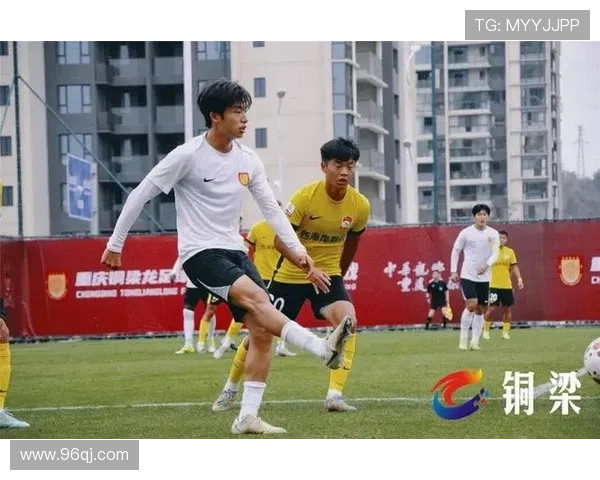 铜梁龙西海岸战平杜月徵扳平